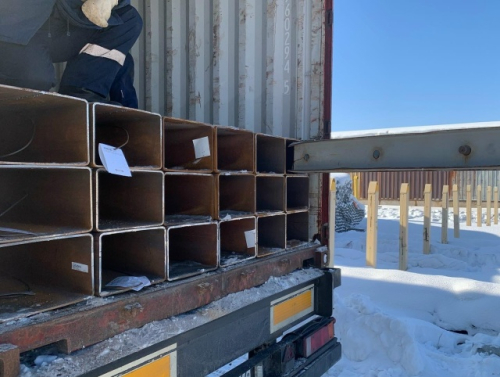Крупные и редкие размеры профильных труб в наличии на складе Град Сталь в Хабаровске.